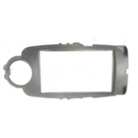 Mascherina doppio din Toyota Yaris 2011>2015 senza cassetto colore silver
