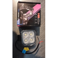 Faro da lavoro QUADRATO alta luminosita' lumen 12/24 volt